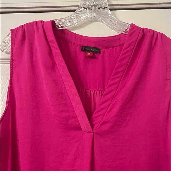 Vince Camuto Fuchsia Sleeveless Blouse HOT color! Size XL. Like new - Picture 3 of 6